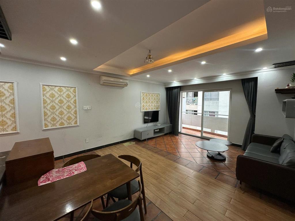 Căn góc 2pn, 2wc chung cư vạn đô, 84m2, ban công rộng, full nội thất vào ở ngay, giá chỉ 14,5tr