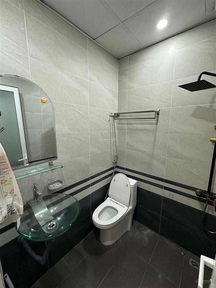 Căn góc 2pn, 2wc chung cư vạn đô, 84m2, ban công rộng, full nội thất vào ở ngay, giá chỉ 14,5tr