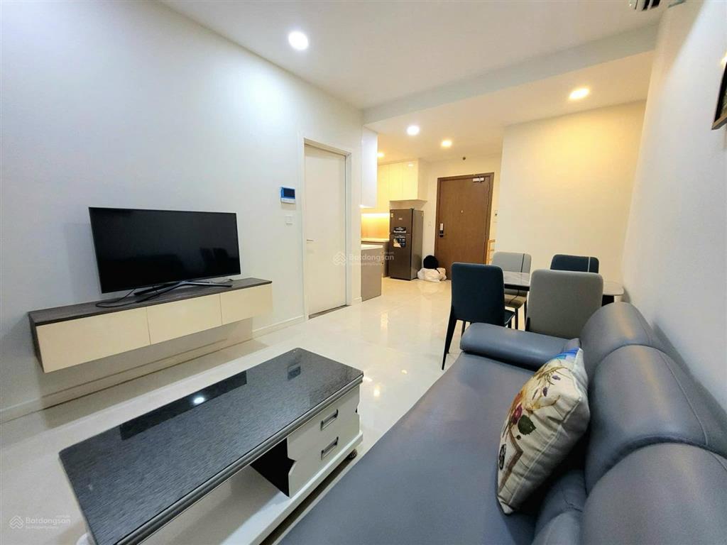 Cho thuê căn hộ millennium 74 2pn2wc giá 20tr/tháng tại quận 4