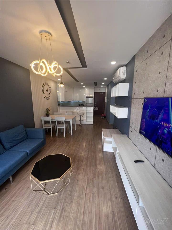 Bán chung cư gold view  lầu cao view thoáng  80m2 2pn2wc  giá 8,2 tỷ (bao gồm 5% sổ)