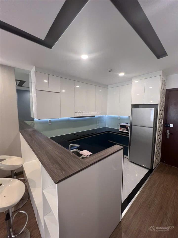 Bán chung cư gold view  lầu cao view thoáng  80m2 2pn2wc  giá 8,2 tỷ (bao gồm 5% sổ)