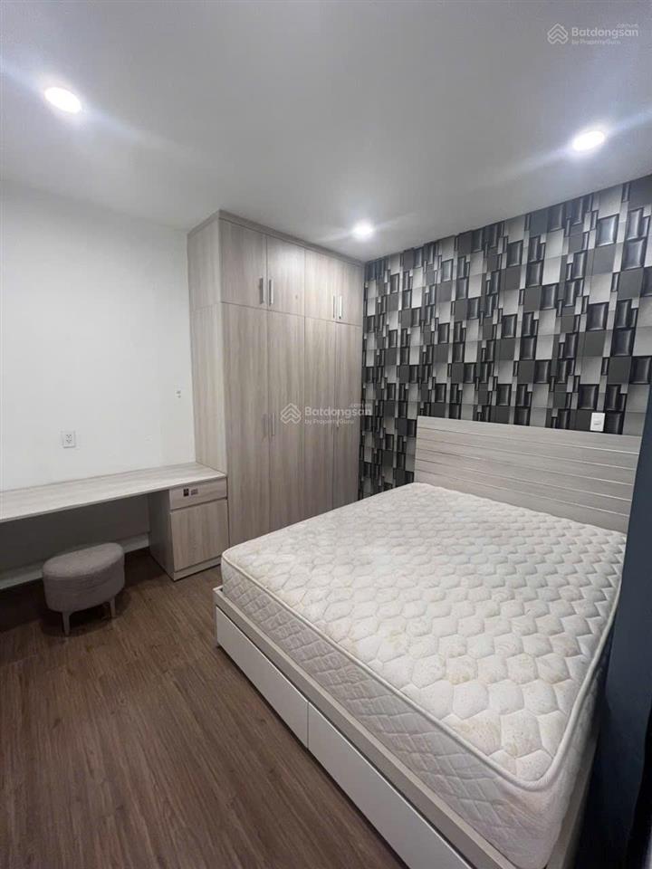 Bán chung cư gold view  lầu cao view thoáng  80m2 2pn2wc  giá 8,2 tỷ (bao gồm 5% sổ)