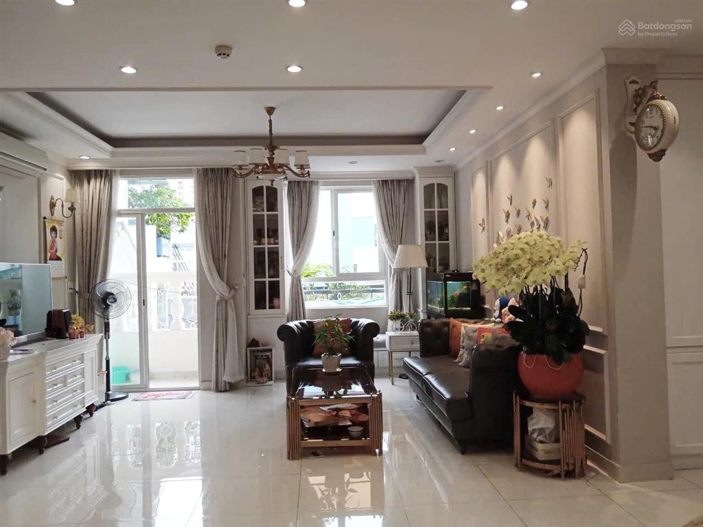 Cho thuê chung cư grand riverside  căn góc, 2 ban công  135m2 4pn 2wc  giá 28tr/tháng