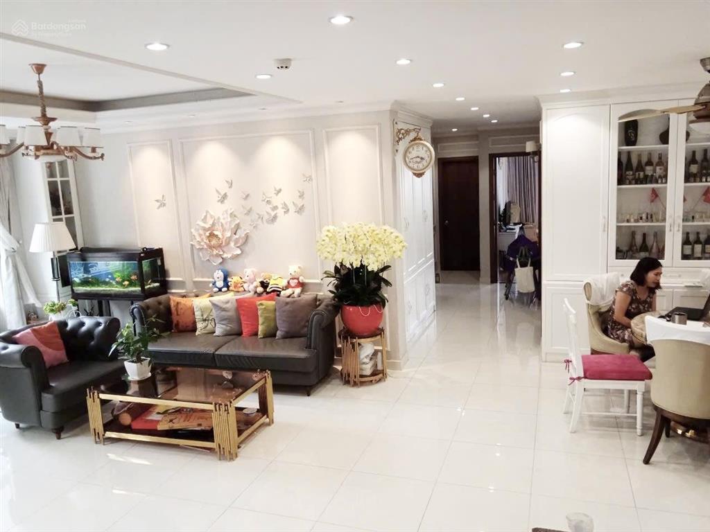 Cho thuê chung cư grand riverside  căn góc, 2 ban công  135m2 4pn 2wc  giá 28tr/tháng