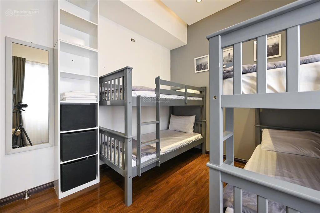 Bán chung cư vạn đô  căn góc, 2 ban công  77m2 2pn2wc  giá 5,6 tỷ (đã có sổ)