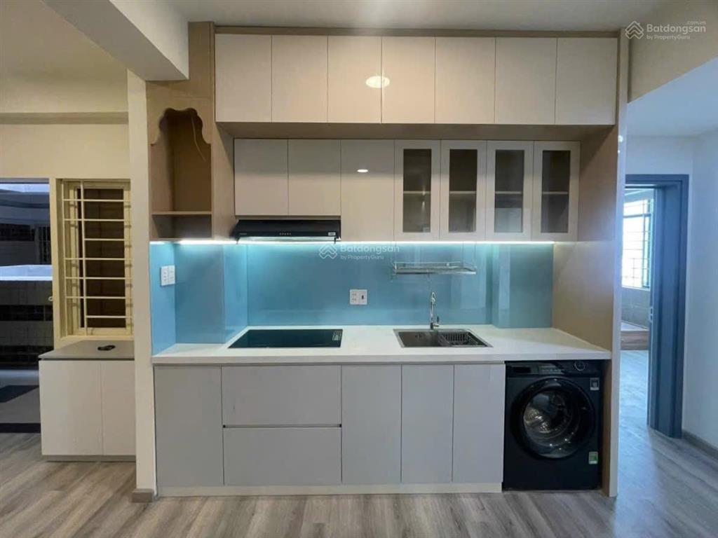 Bán chung cư h1  căn góc  60m2 2pn 1wc  full nội thất  giá 4,35 tỷ (đã có sổ)