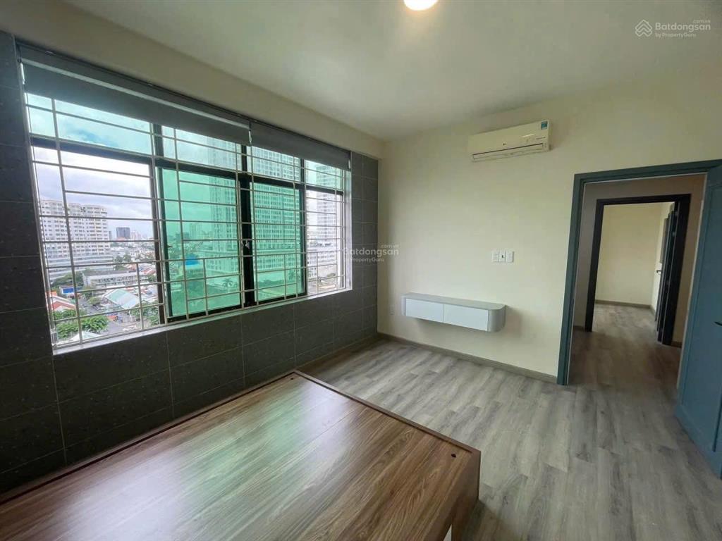 Bán chung cư h1  căn góc  60m2 2pn 1wc  full nội thất  giá 4,35 tỷ (đã có sổ)