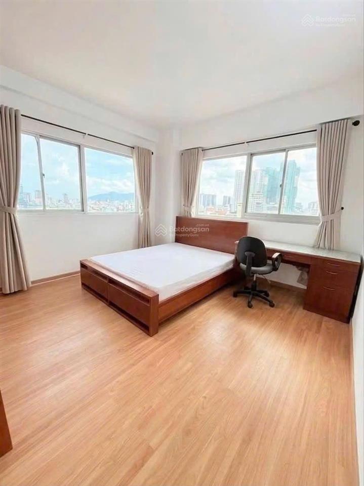 Bán chung cư h3  căn góc  73m2 2pn 1wc  giá chốt 4,3 tỷ (đã có sổ)