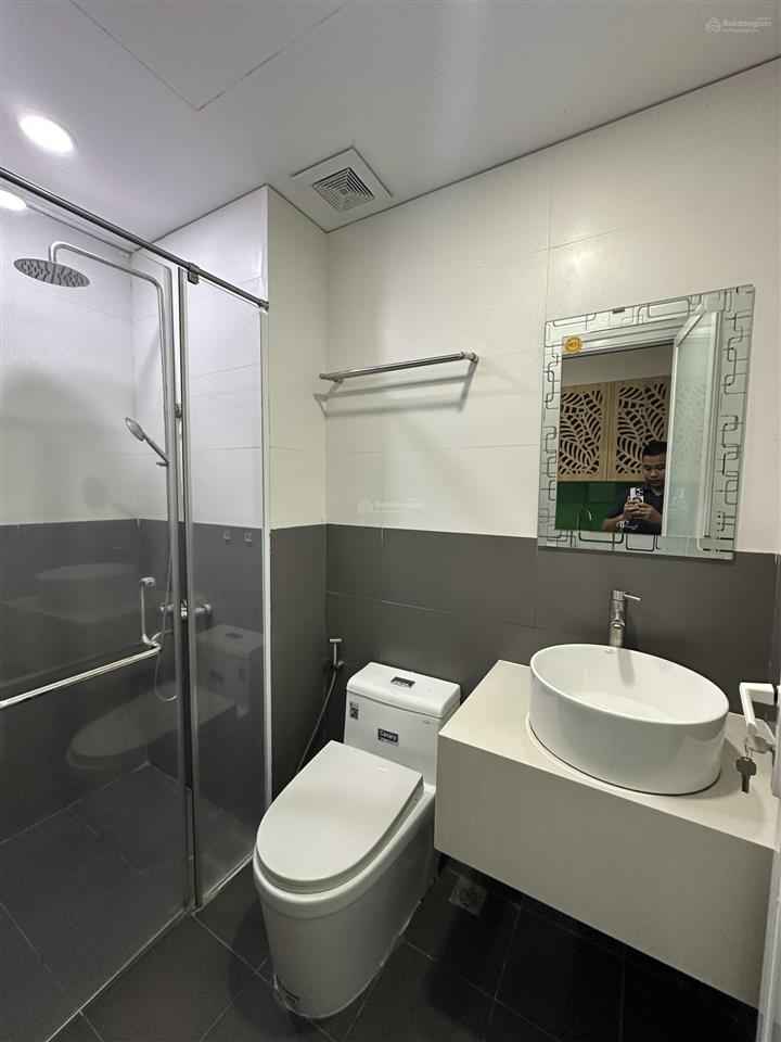 Cho thuê chung cư studio millennium  view bitexco  38m2 1wc  giá 16tr