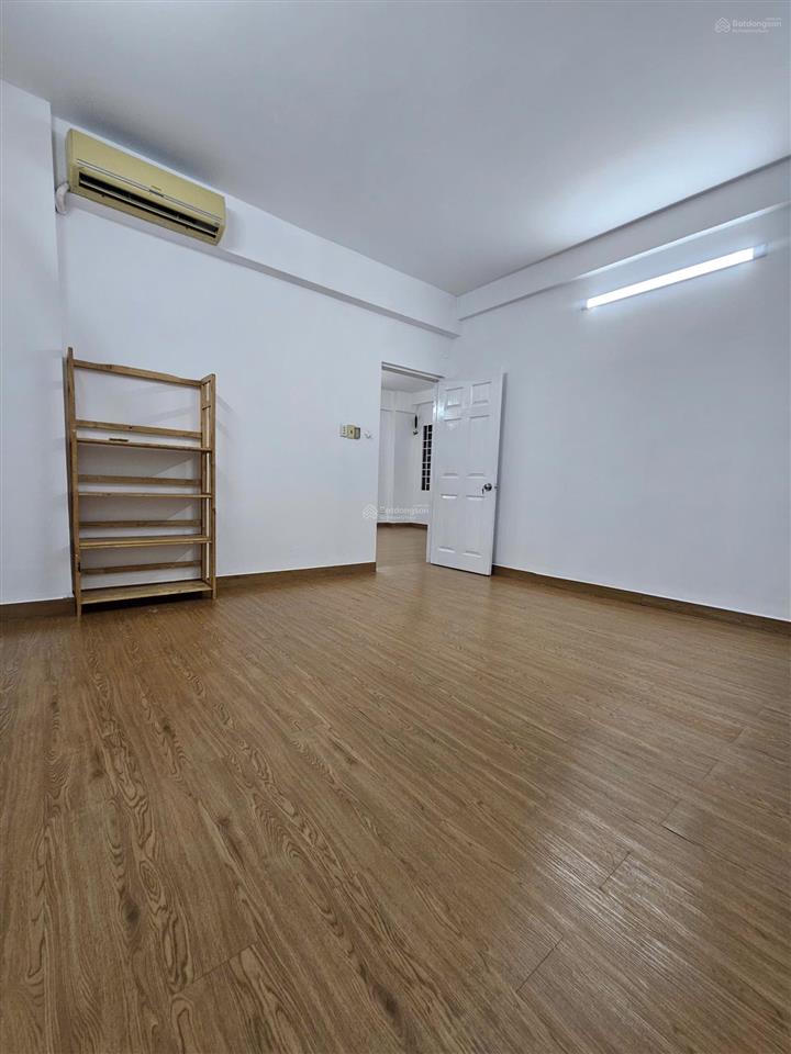 Bán chung cư tôn thất thuyết  căn góc  50m2 1pn1wc  giá 3,4 tỷ (đã có sổ)