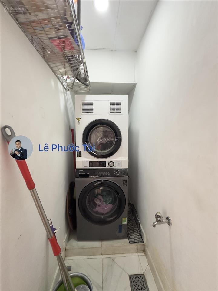 Bán chung cư khánh hội 3  căn góc  view bitexco  76m2 2pn 2wc  giá 5,4 tỷ (đã có sổ)