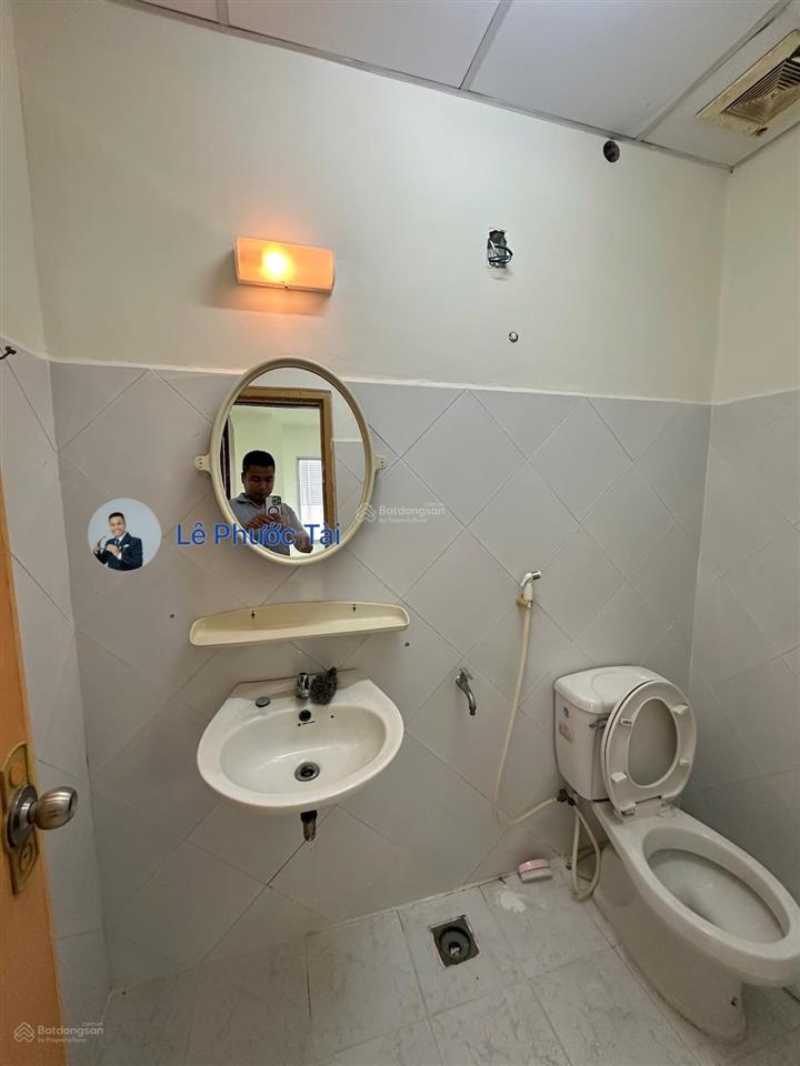 Cho thuê chung cư vạn đô  căn góc 94m2 3pn 2wc  giá 12tr   0938 720 *** mr. tài