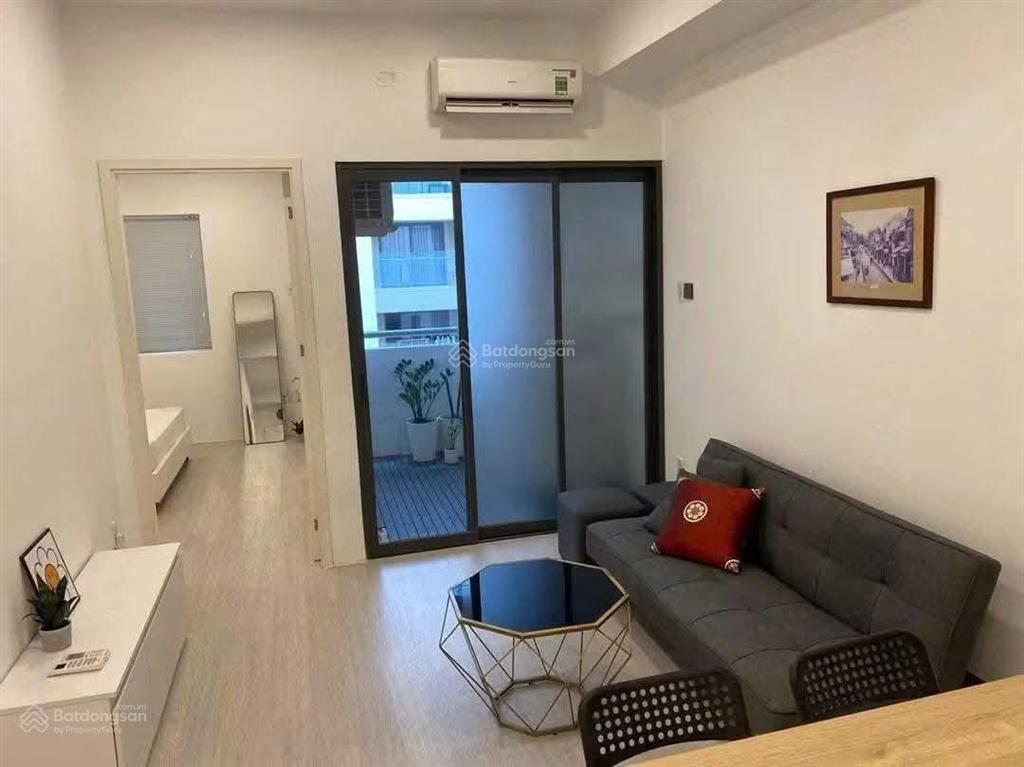 Bán chung cư vạn đô  60m2 2pn1wc  có nội thất  giá 4,2 tỷ (đã có sổ)