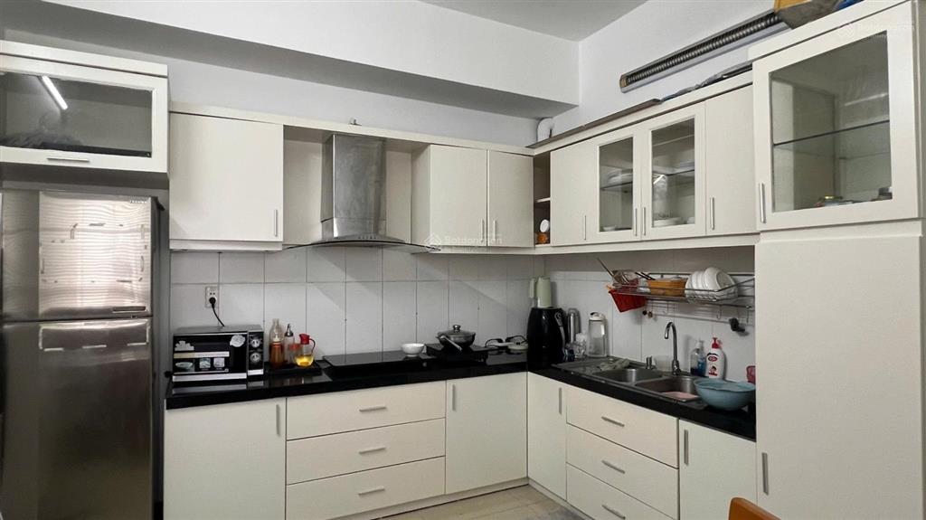 Bán chung cư vạn đô  căn góc 78m2 2pn 1wc  có nội thất  giá 4,7 tỷ (đã có sổ)
