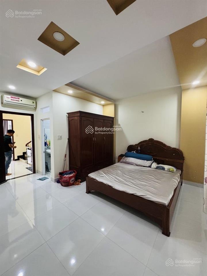 Bán gấp nhà  đường vườn lài tân phú  hẻm xe hơi thông  4.1x18m2