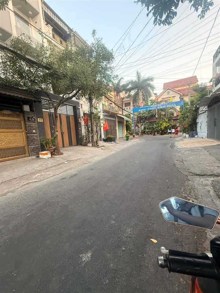 Bán gấp nhà  hẻm xe hơi  lũy bán bích  tân phú 93m2  3 tầng