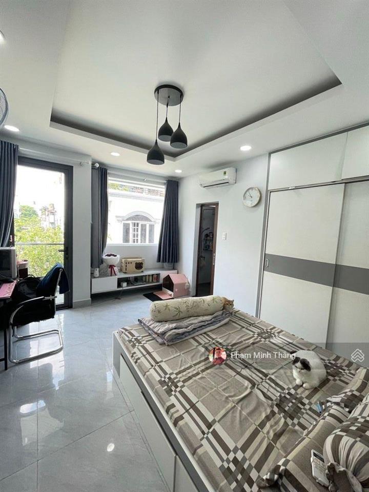 Bán nhà tân bình, hẻm xe hơi, 5.4x15m  3 tầng  phan huy ích