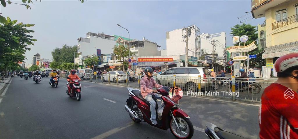 Cho thuê nhà mặt tiền  lũy bán bích tân phú  4.3x20m2  4 tầng  giá 30 triệu