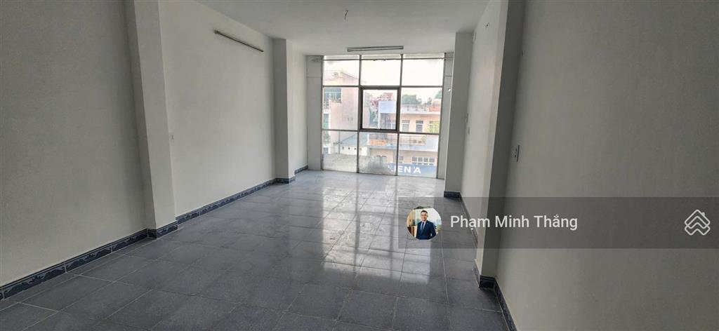 Cho thuê nhà mặt tiền,  hòa bình  tân phú  72m2  4 tầng  giá 20 triệu tl