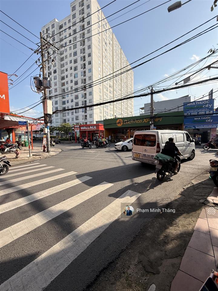 Cho thuê nhà mt thạch lam, tân phú, 242m2, ngang 11m, gần chung cư, giá 39 triệu/th