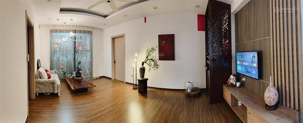 Bán căn hộ chung cư tại chung cư no08 giang biên,o08 giang biên, 5,6 tỷ, 72 m2, hàng hiếm chỉ với