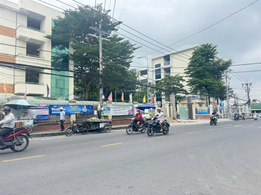 Bán nhà gác lửng phường trảng dài 80m2 đường ô tô giá 2 tỷ 790