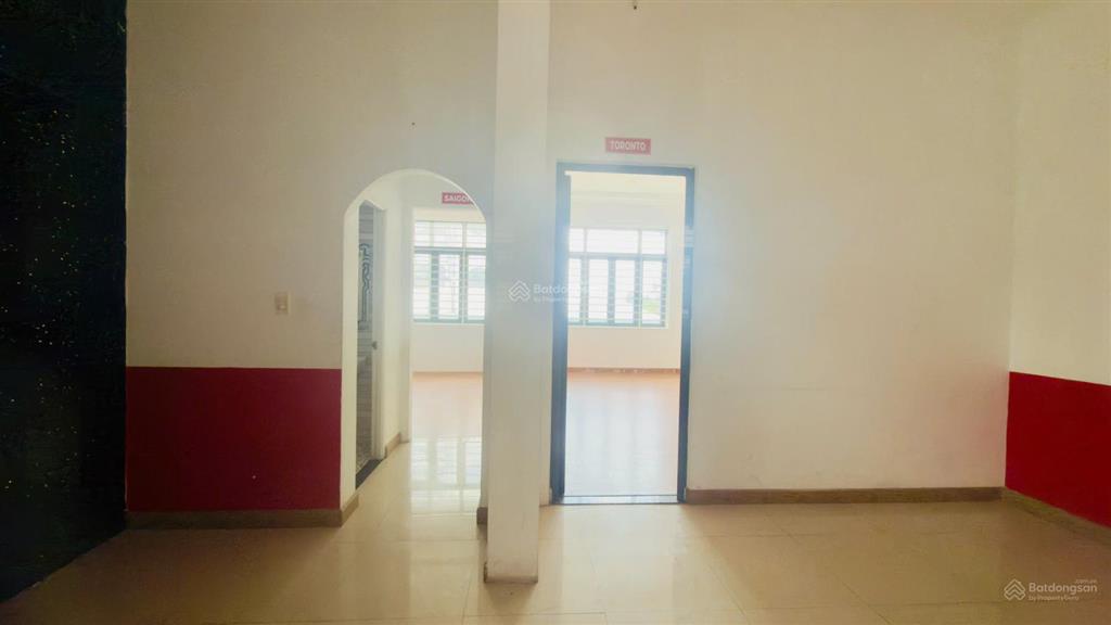 Chính chủ bán nhà 298m2 mặt tiền trương định 1 trệt 5 lầu