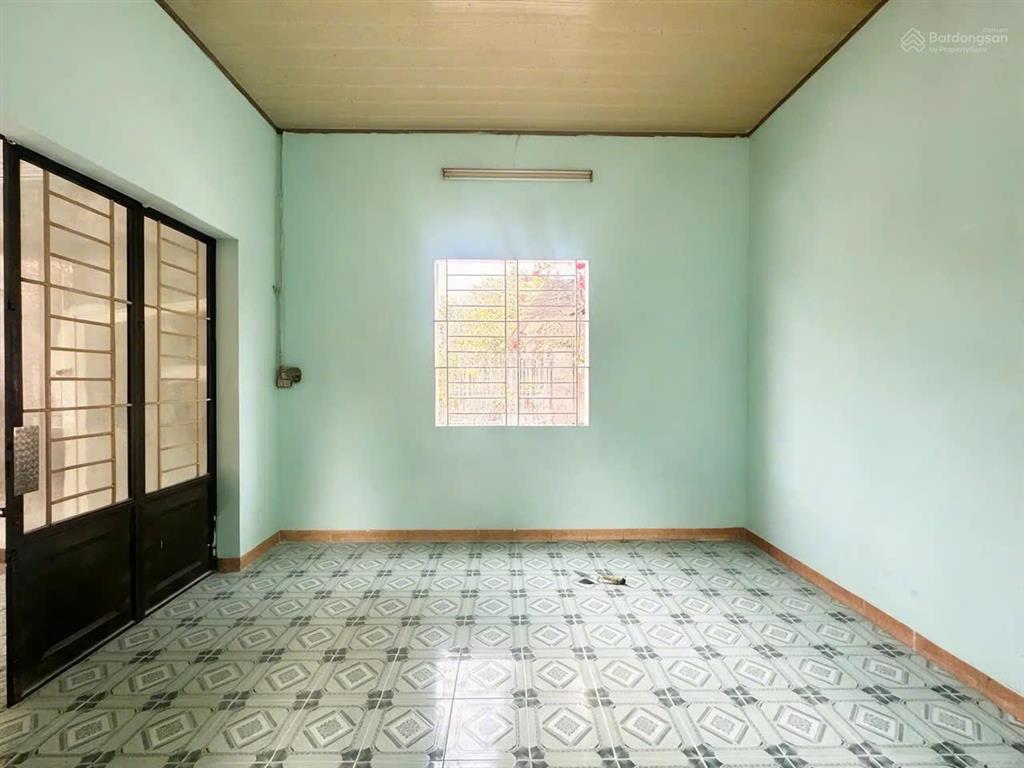 Bán nhà 2 mặt tiền trung tâm phường trảng dài 90m2 đường ô tô 6m
