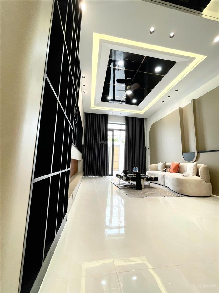 Bán nhà 1 trệt 1 lầu phường tân hiệp 100m2 giá 4 tỷ 750