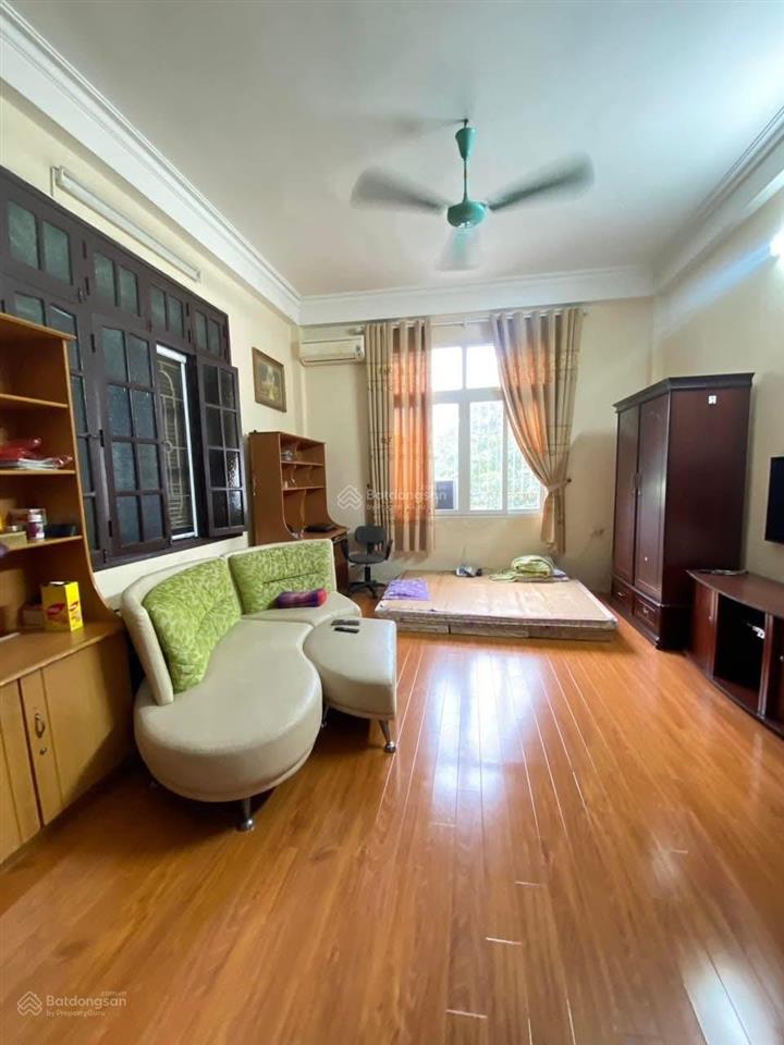 Siêu hiếm  200 m ra đến hồ tây  ở hay đầu tư đều đẹp.