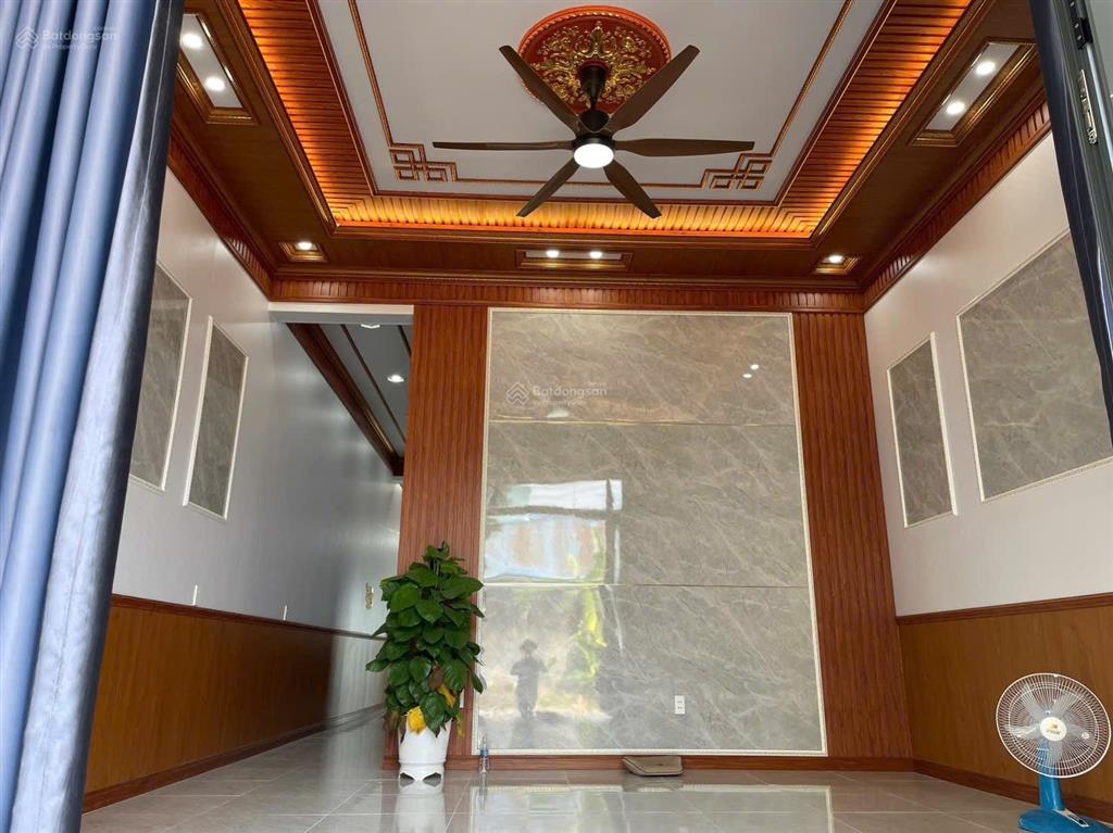 Bán nhà bình dương mặt tiền kinh doanh mặt bằng cho thuê khu dân cư đông kín