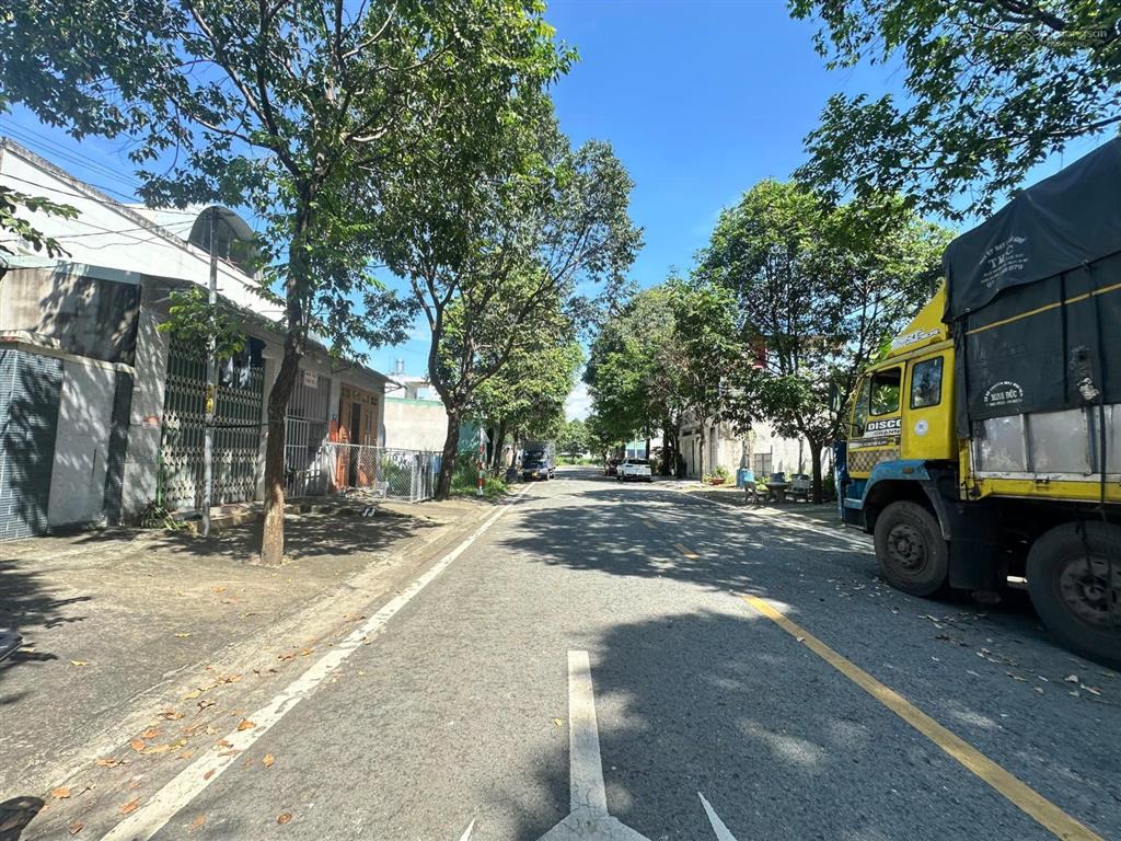 Bán đất phú tân 5x30 full thổ cư đường nhựa ngay thành phố mới bình dương