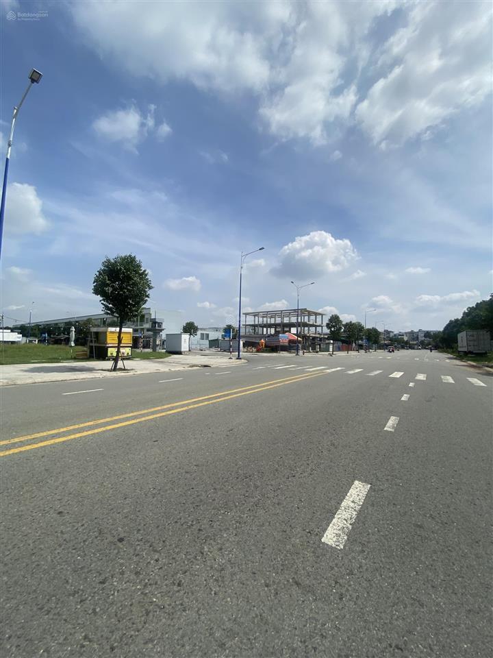 Bán đất có 2 mặt tiền kinh doanh đường d27 hòa phú trung tâm thành phố mới bình dương