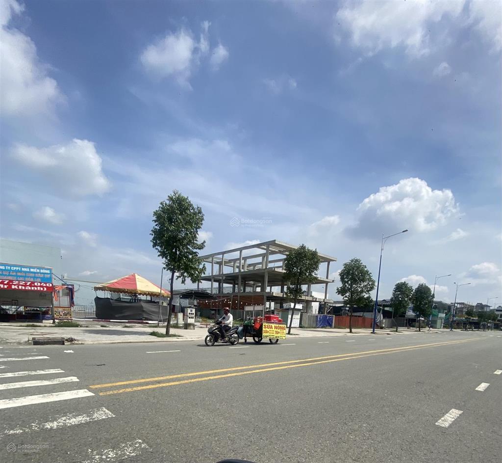 Bán đất có 2 mặt tiền kinh doanh đường d27 hòa phú trung tâm thành phố mới bình dương