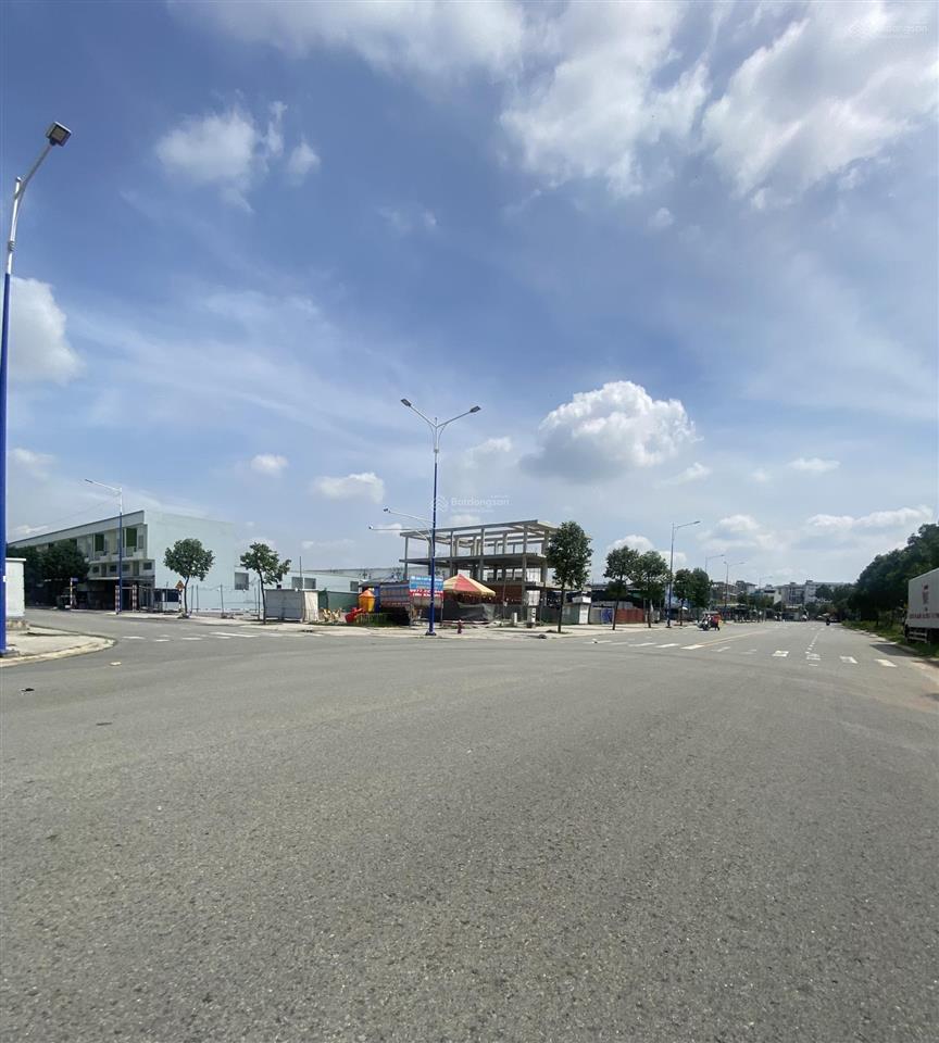 Bán đất có 2 mặt tiền kinh doanh đường d27 hòa phú trung tâm thành phố mới bình dương