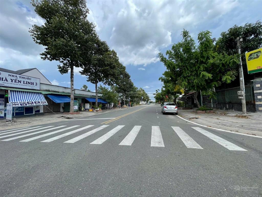 Bán lô góc 2 mặt tiền vừa ở vừa kinh doanh ngay hoà phú trung tâm thành phố mới bình dương