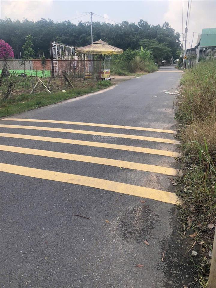 Bán đất tân định gần 1000m2 thông từ mptv ra ql 13 khu dân cư thuận tiện làm kho xưởng khách sạn