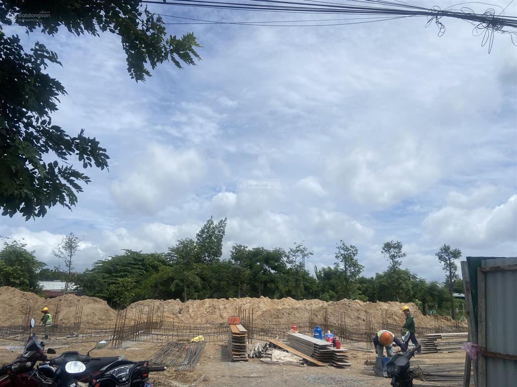 Bán nhà phố thương mại 2 mặt tiền kinh doanh cho thuê ngay hoà phú thành phố mới bình dương