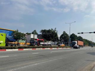 Bán gấp nhà mặt tiền huỳnh văn lũy, vị trí vip ngay tuyến nhà ga metro trung tâm thành phố mới bd