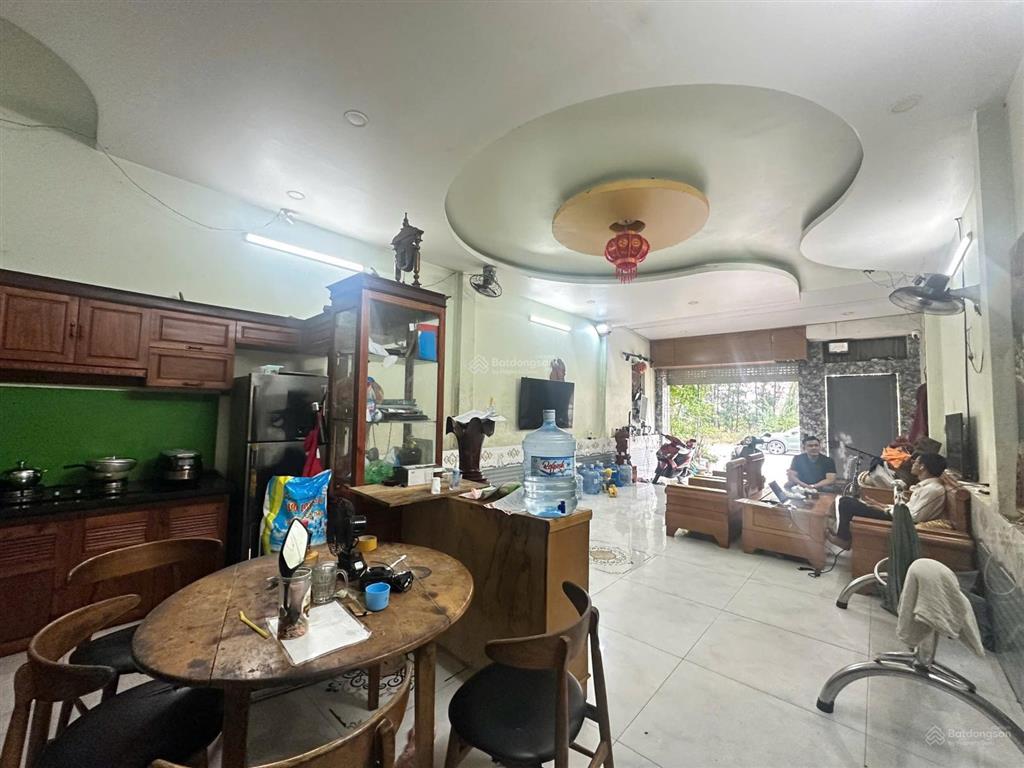 Giảm giá bán căn nhà tâm huyết ngay trục chính khu dc hòa phú gần siêu thị aeon tp mới bình dương