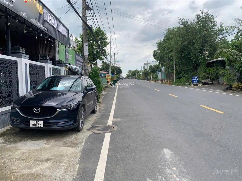 Hot hot hot  cần bán biệt thự mặt tiền đường siêu đẹp tại đường tỉnh lộ 7, thái mỹ, củ chi, hcm