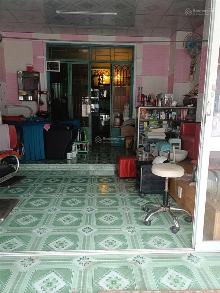 Chính chủ bán nhanh nhà đang ở cấp 4, mặt tiền đường 6 kp 3, phường trường thạnh( cũ), tp thủ đức