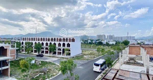 Kvg mozzadiso nha trang (gói 6) sở hữu shophouse địa trung hải giữa trung tâm phố biển!