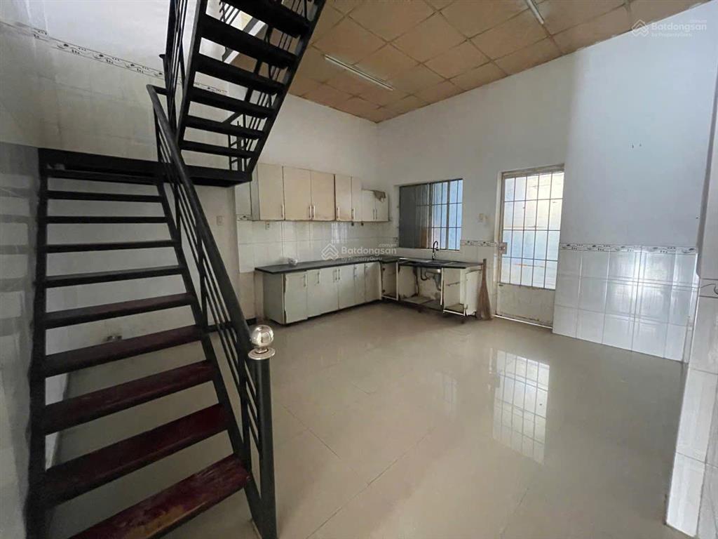 Nhà đẹpgiá tốtchính chủ cần bán 77 đ. nguyễn tất thành, p.phước long, tp.nha trang, khánh hòa