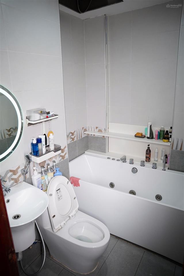 Chính chủ bán nhà mặt phố  số 145 phố khương thượng  đống đa  hà nội