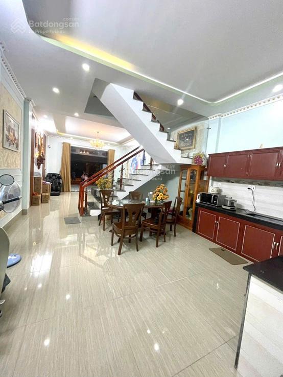 Chính chủ cần bán nhanh căn nhà lầu đổ thật phun ban công sổ riêng thổ cư tại biên hòa, tp đồng nai