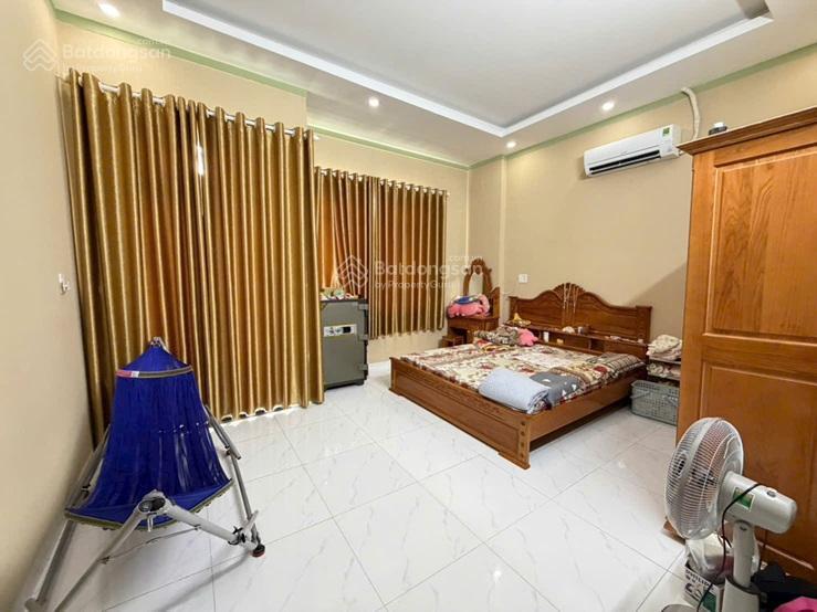 Chính chủ cần bán nhanh căn nhà lầu đổ thật phun ban công sổ riêng thổ cư tại biên hòa, tp đồng nai