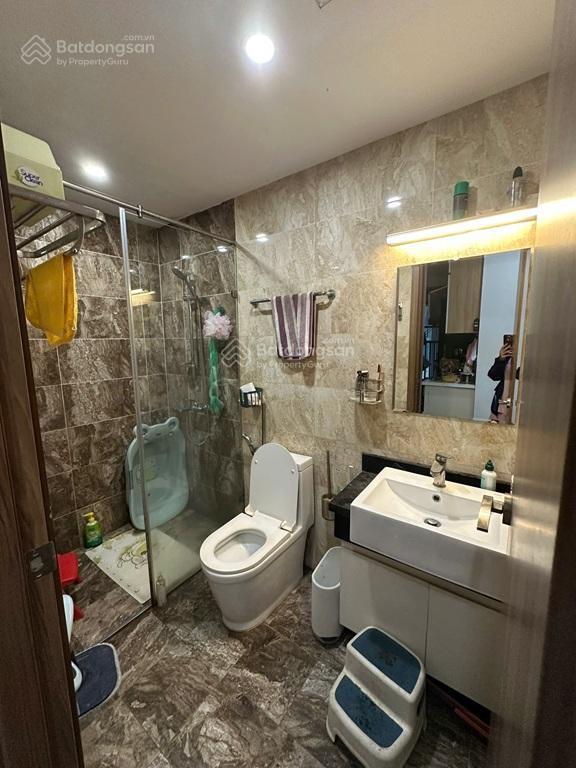 Căn hộ full tiện ích giá tốt chính chủ bán căn hộ 3pn 2vs sky central 176 định công, hn