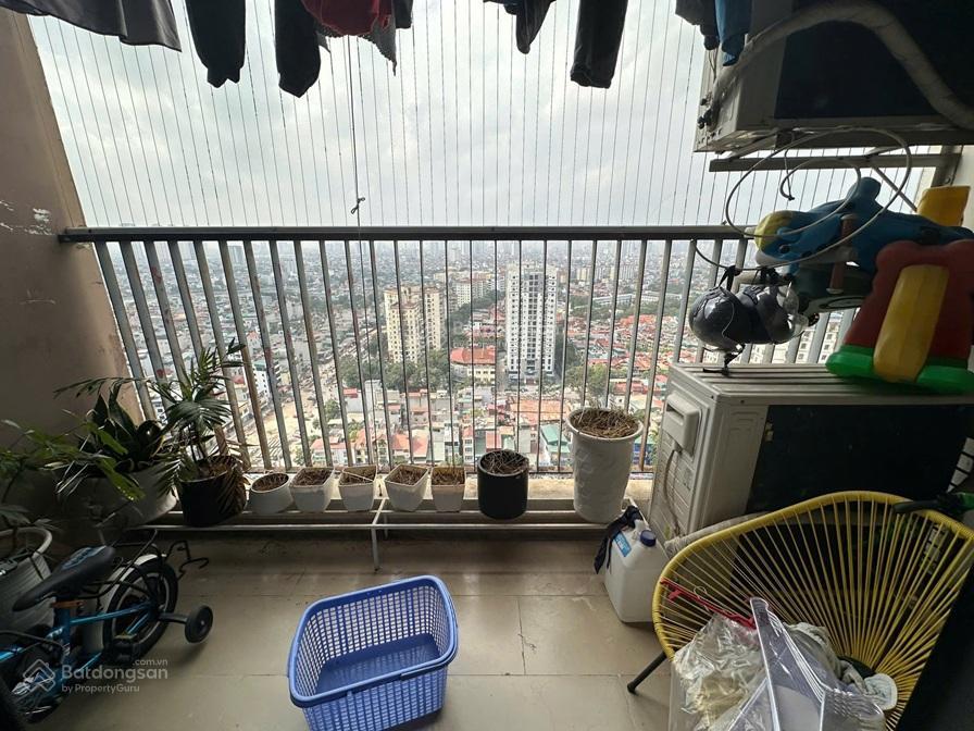 Căn hộ full tiện ích giá tốt chính chủ bán căn hộ 3pn 2vs sky central 176 định công, hn
