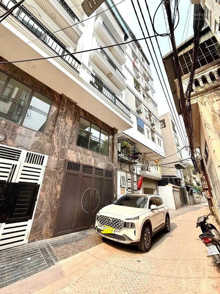 Chính chủ cần cho thuê nhà riêng nguyên căn ngõ 121 đông ngạc gần chợ kẻ vẽ  full nội thất